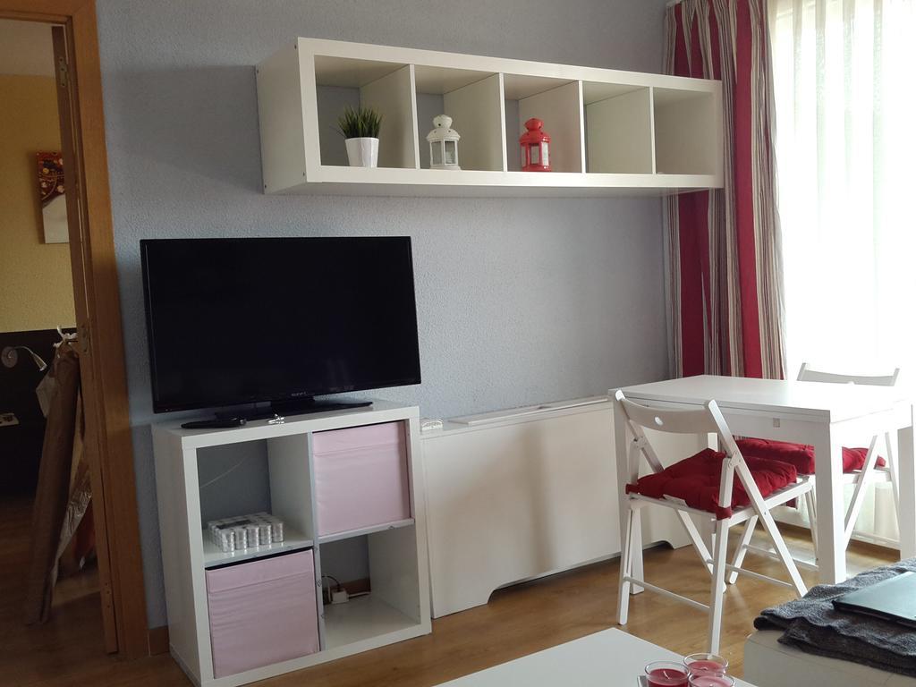 Apartamento Calle Mauricio Legendre Μαδρίτη Δωμάτιο φωτογραφία